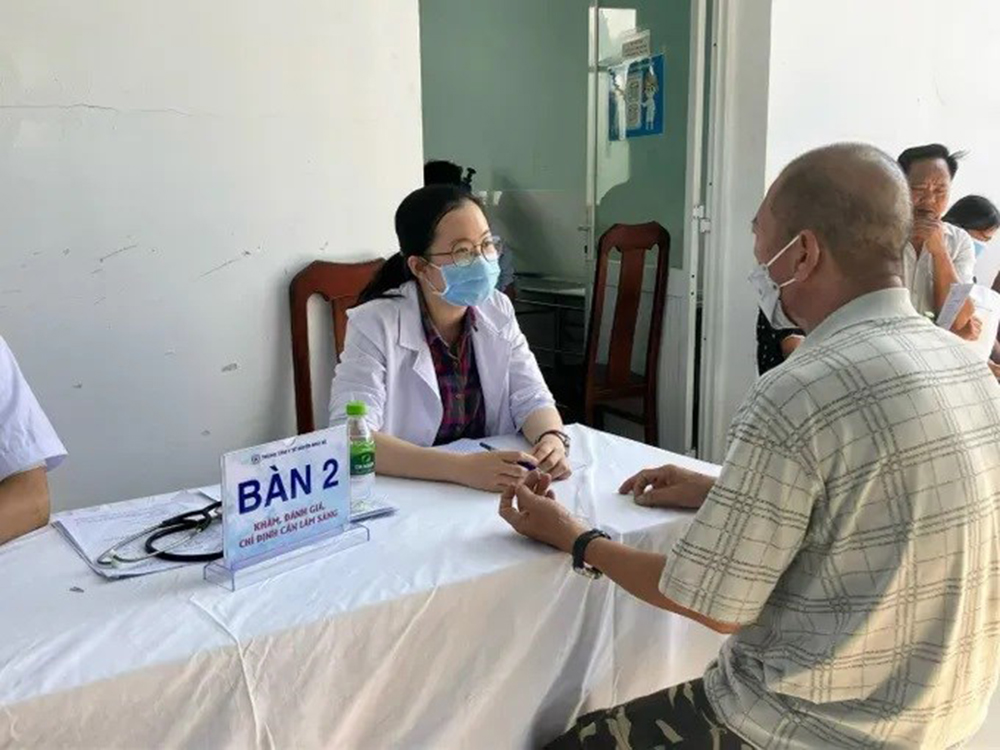 Thành phố Hồ Chí Minh: Người từ 60 tuổi trở lên được khám sức khỏe miễn phí mỗi năm một lần